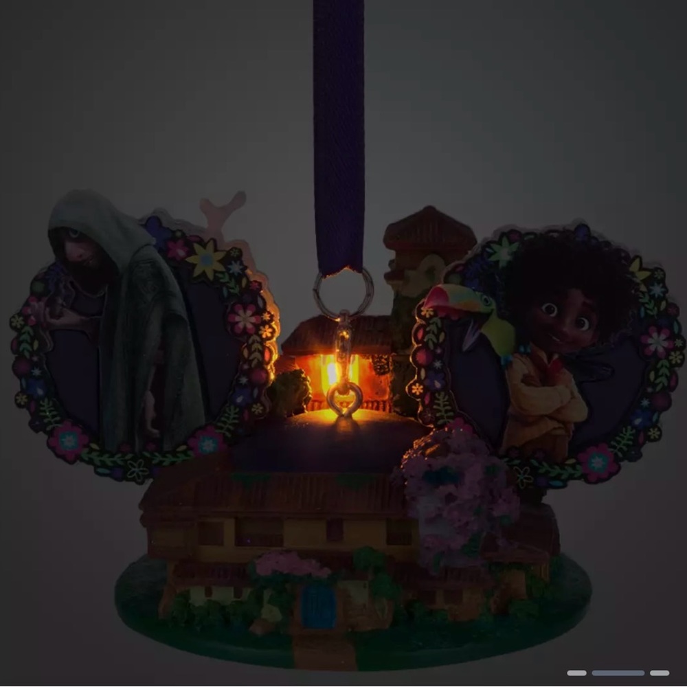 NWT Encanto Ornament Light up - Picture 3 of 3